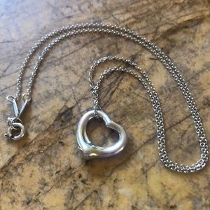 ‼️SOLD‼️Tiffany & Co. Necklace Open Heart Peretti